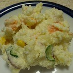 肉のマルタケ - ポテトサラダ（100g）\120