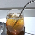 XINFUCHA LAB - ＊最初に薔薇の香りを愉しみ、次にお茶の旨味甘みを感じ、思ったより美味しい。 炭酸を使用されているので爽やか