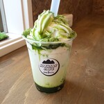 白山カフェ - わらび餅入り美杉茶ミルクラテ