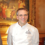 ラ・ベ - 料理長　クリストフ・ジベールさん　2002年来日　2006年ラベ料理長に就任