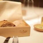ラ・ベ - パン