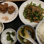 台湾料理 四海鮮樓 - 青椒肉絲定食1050円