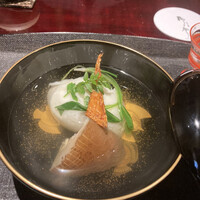 奈良 而今 - 桑名蛤真薯　自家製ばちこ　知多半島原木椎茸
                木の芽のお椀