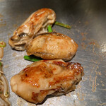Okonomiyaki Gouki - ★通常の2,3倍ある冬の牡蠣
