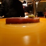 蒼 - 神経締め目近鮪 お米と中国甘酒のソース