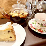 紅茶専門店 Anna Maria - 本当に美味しいアップルティーとチーズケーキ