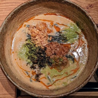 赤坂 レッドシックス_1