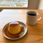 FUUTO COFFEE AND BAKE SHOP - プリンと珈琲