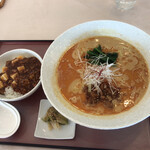 くまもと中央カントリークラブ - 担々麺セット