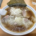 三ちゃん - ワンタン麺アップ