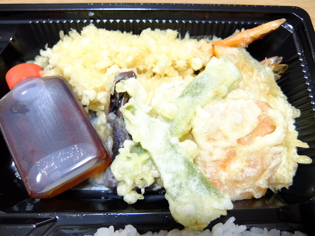 活魚料理 魚専 (カツギョリョウリウオセン) - 里庄/海鮮 活魚料理 魚専 (カツギョリョウリウオセン) - 里庄/海鮮