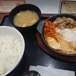 松屋 - キムチ牛鍋セット５８０円（税込）