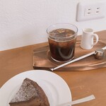 TAKAHASHI COFFEE - ガトーショコラ/アイスコーヒー