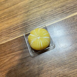 かしや - みかんのういろ 400円