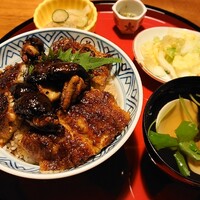 炭焼 うな富士 天白別邸 - 