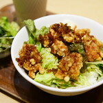 粥茶館 糖朝 - 油淋鶏丼セット (￥1,100)