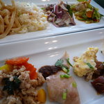 クィーンオブタイランド - スパイシーな料理がもりだくさん。