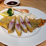 魚の店 オカモ倶楽部 - 看板：生あじレアフライ649円