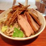 極太濁流ラーメン ら・けいこ - ラーメン（ニンンク）￥730　炙り煮豚　￥350　メンマ増し￥50　201301