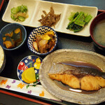 じゅえり - 本日の定食（カンパチ照焼）