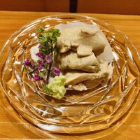 料理屋そうびき - 【写真⑥】昆布締めのウマヅラハギと肝