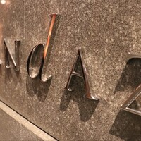 ザ タヴァン グリル＆ラウンジ - 