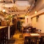 海南鶏飯本舗 - 