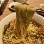 Dhin Tai Fon - 細麺