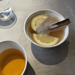 ASAKO IWAYANAGI SALON DE THE - 