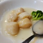 北京ダック専門店 北京カォヤーテン - ホタテのクリーム煮