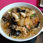 浜っ子ラーメンセンター本部 - 左に見えるかな？海老