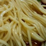 麺処 びぎ屋 - 麺　「あさひや製麺」の歯切れよし