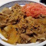 吉野家 - 牛丼・大盛。