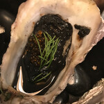 Oyster bar UOICHI - 磯の香りイカ墨ディル　まみこまみこ