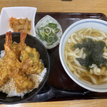 四ツ木製麺所 - A 海老天丼、わかめうどん　800円