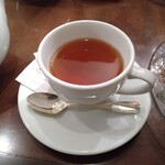 Italian Bar LA VIOLA - 紅茶。歳を取ってから良さが分かり始めた紅茶。