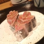 誠 - 「イワシのお造り」
      鮮度抜群のイワシをお造りで頂きました。