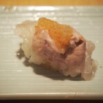 Nyu Sushi Senta - カワハギ肝のせ（300円）