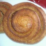 ベッカライ ビオブロート - シナモンロール（170円）