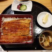 割烹蒲焼 横浜八十八 吉田町店 - 