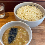 麺屋吉左右 - 大盛りつけ麺(麺450g)