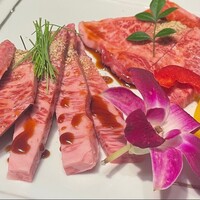 黒毛和牛焼肉 虎斑 北新地店 - 