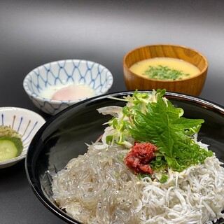 しらすと伊勢海老の 忠兵衛_1