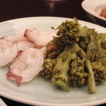 中国料理＆ワイン yinzu - ２０１３年１月１５日訪問～前菜３点（シェフのお任せ、一番奥の料理アップ）