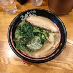 てっぺん - 豚骨ラーメン￥780+レン草￥100