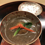 赤坂 菊乃井 - 昼懐石１３３１０円。百合根饅頭トリュフ餡。滑らかな百合根饅頭と鶉は、一体感があります。トリュフ餡は風味、旨味ともに素晴らしい味わいで、とーっても美味しかったです（╹◡╹）（╹◡╹）