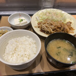 やよい軒 - 料理写真: