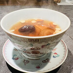 仁修樓 - ☆羊の脛肉と金華ハムの上湯スープ 。干し椎茸 、カシューナッツ 、なつめ。