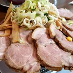 隠れ家麺屋 長太 - 味噌チャーシュー(麺大盛)