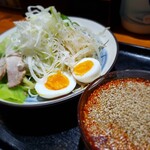 Karamaru - 広島つけ麺　850円　辛さは100倍まである